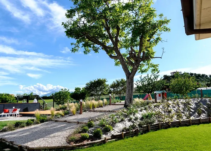 Ophite Βίλα Offida